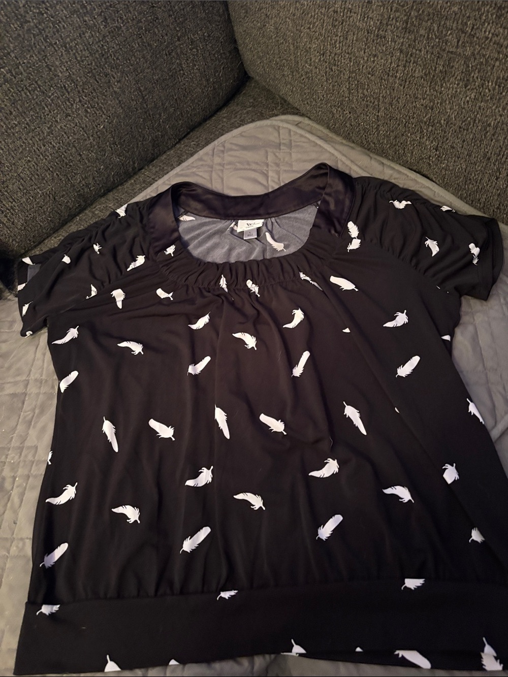 Worthington Black Short Sleeve Top with White Feather Print